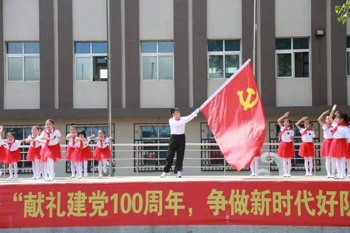 逃出上锁的现代房间4